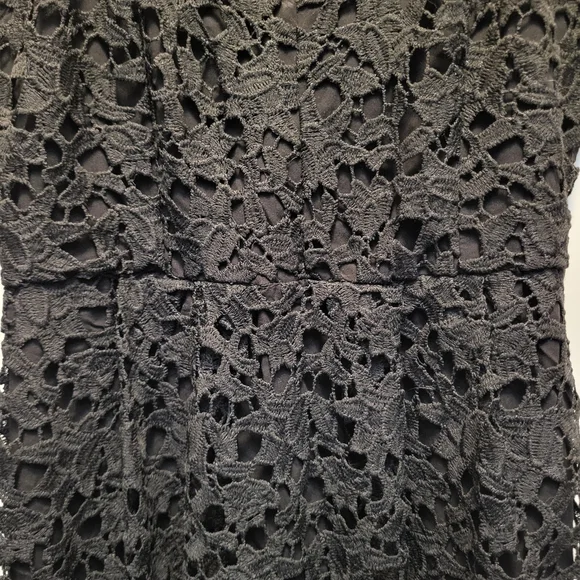 ASTR the Label Elegant Black Lace Illusion Midi Dress - Size XL - Picture 9 of 11